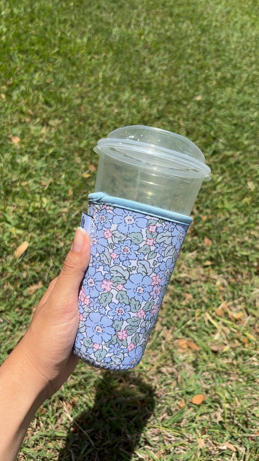 Dainty Blue Floral Iced Coffee Sleeve, Camp Bachelorette Gift, Insulated Drink Iced Drink Holder, Neoprene Drink Sleeve, Cute Teacher Gift